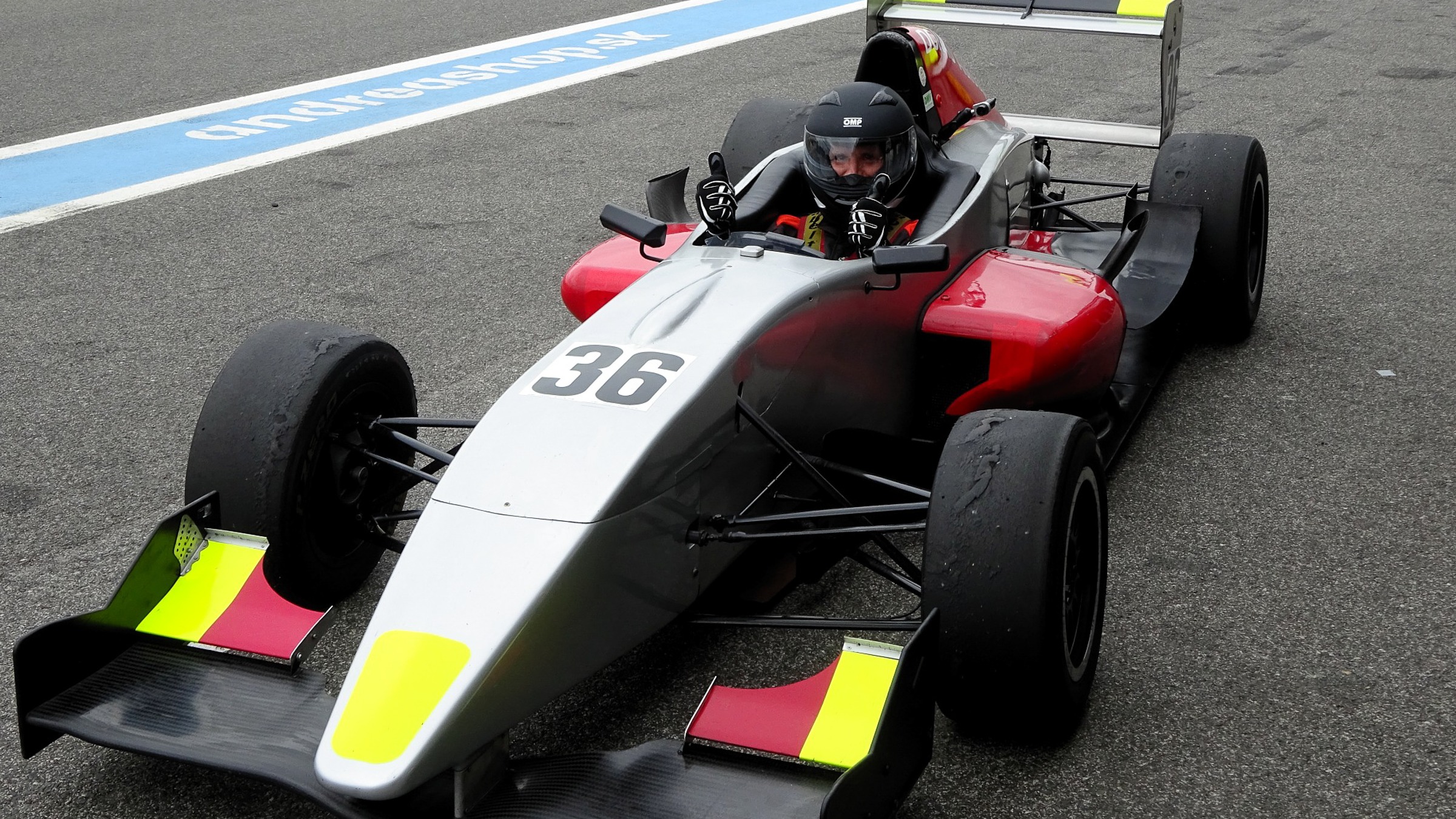 Formel Renault in der Box